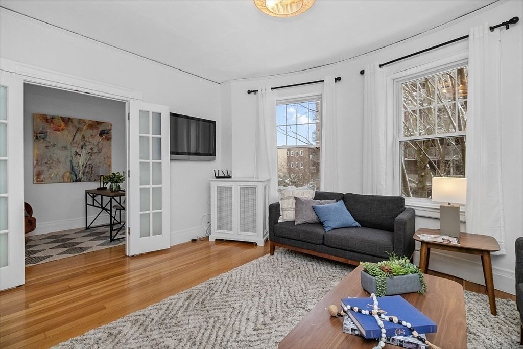 20 Winchester St APT 3 Brookline, MA 02446 - Thumbnail 5