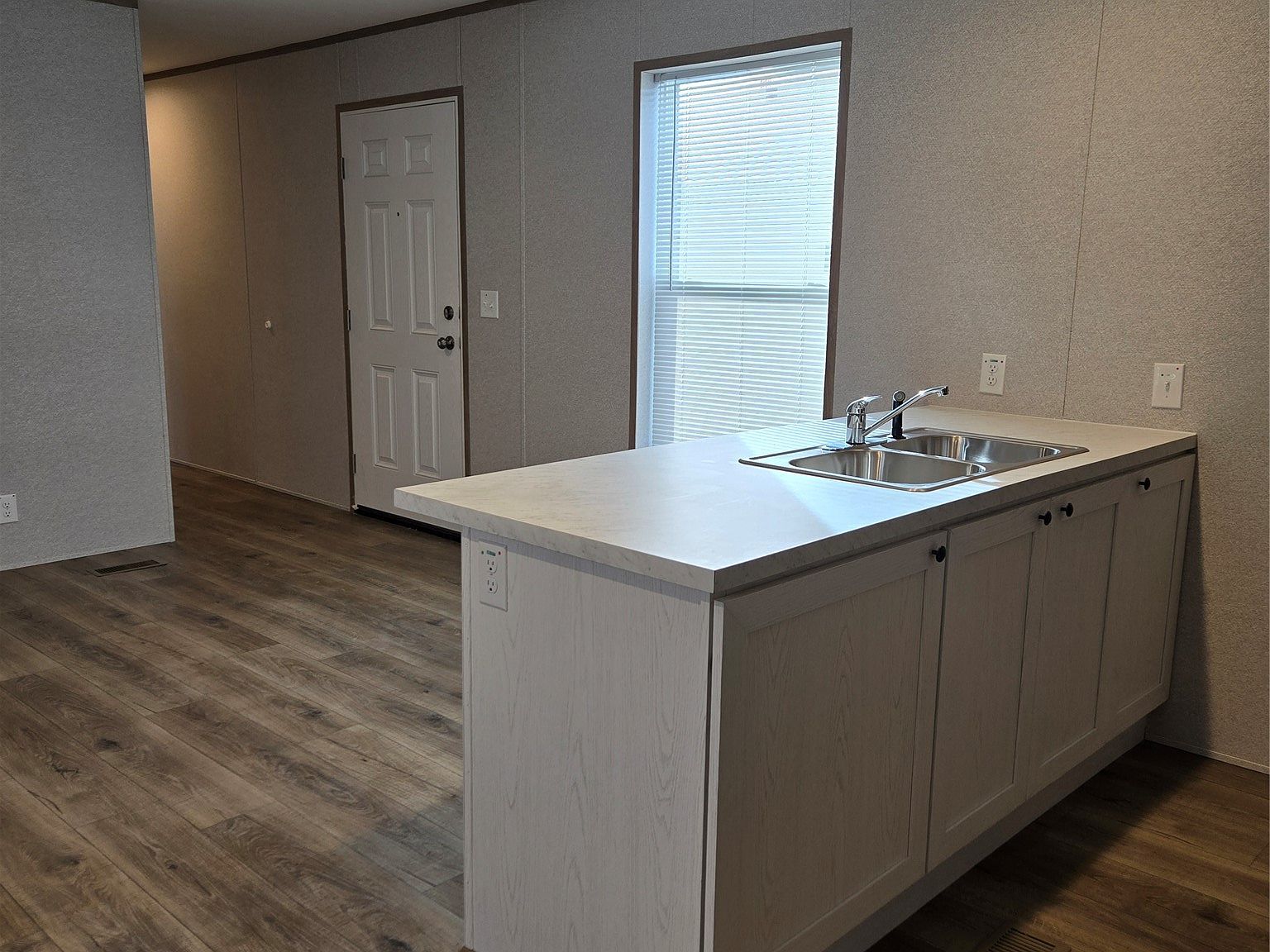 2765 Wylie Dr Trailer 52 East Helena, MT 59635 - Thumbnail 5