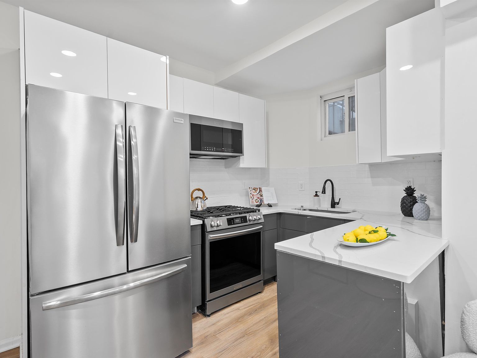 407 Park Ave Weehawken, NJ 07086 - Thumbnail 5