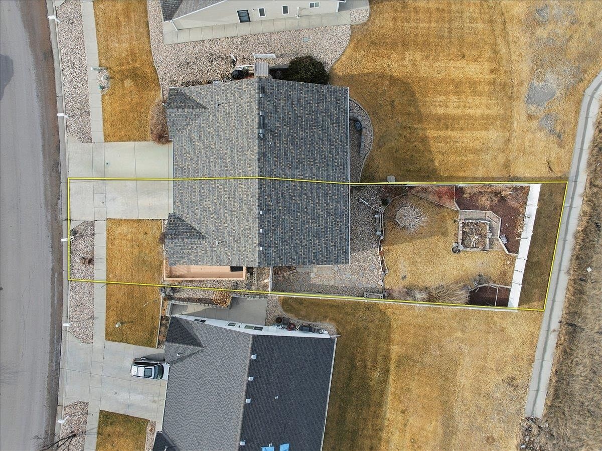 1308 Sydney Dr Rapid City, SD 57701 - Thumbnail 5