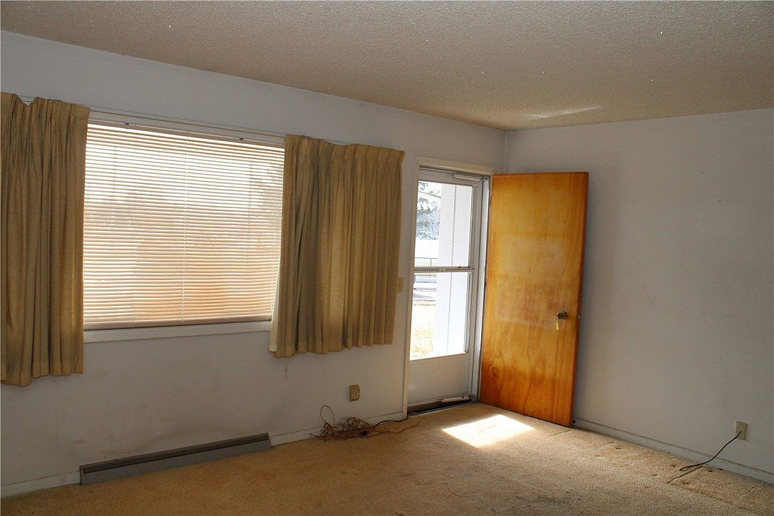 2106 Shiloh Rd Billings, MT 59106 - Thumbnail 5