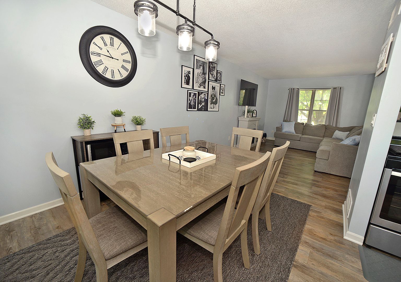 1403 Dakota Dr Ottawa, IL 61350 - Thumbnail 5