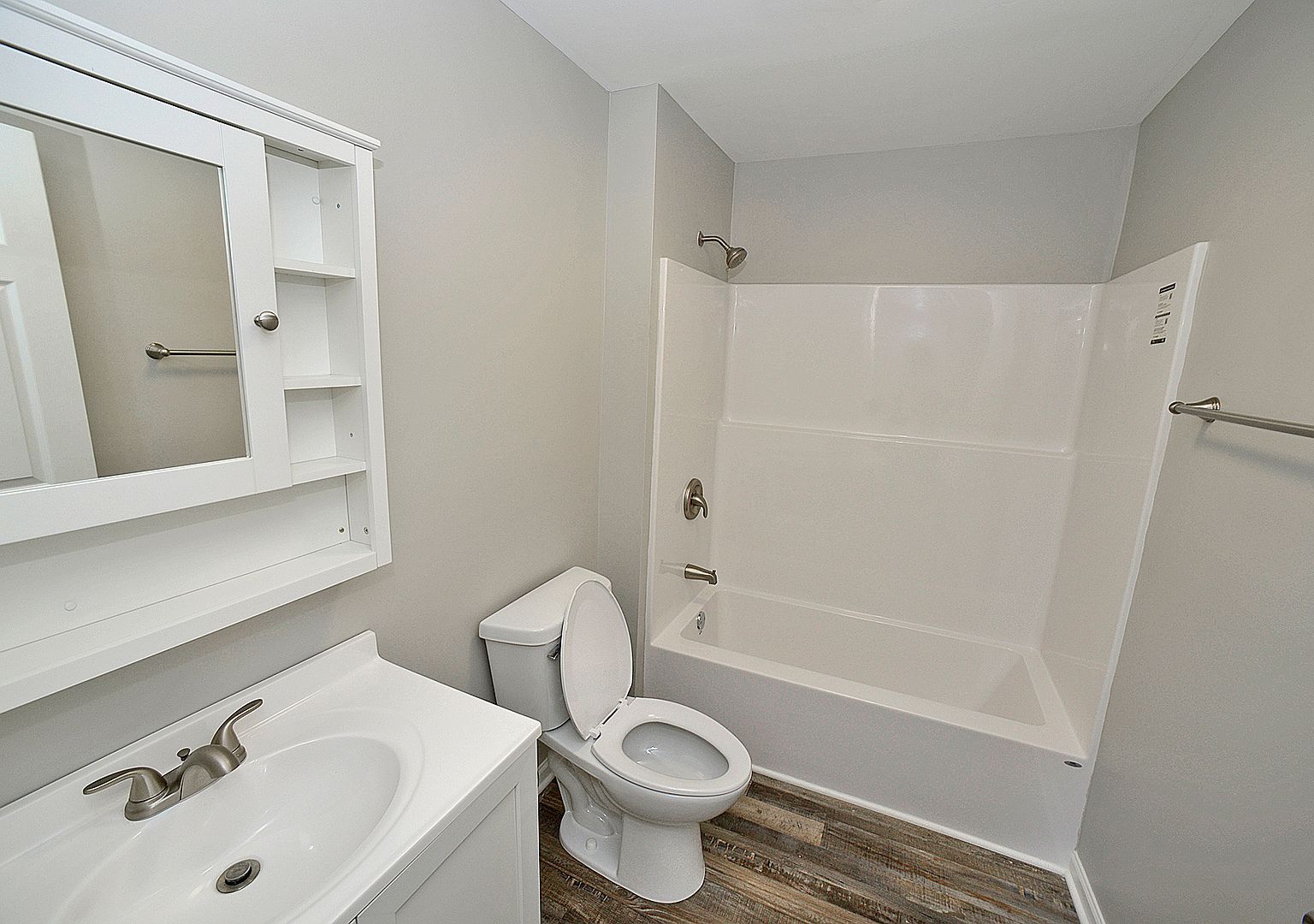 1517 La Salle St Ottawa, IL 61350 - Thumbnail 5