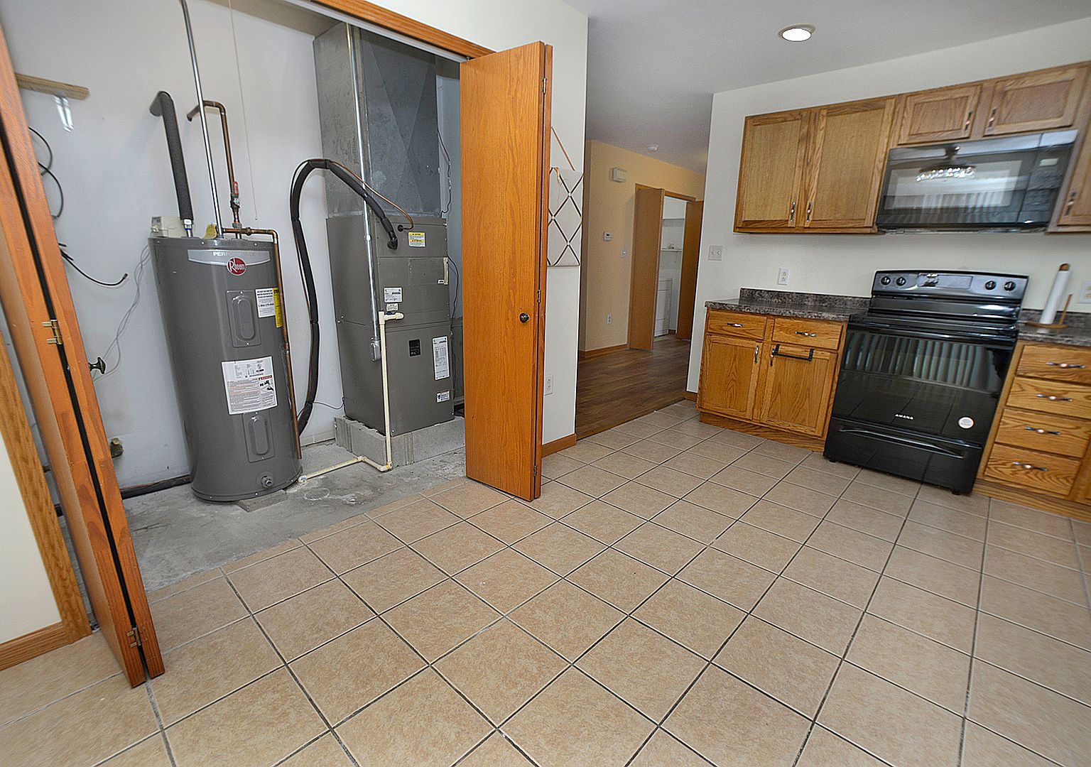 621 Mason St Ottawa, IL 61350 - Thumbnail 5