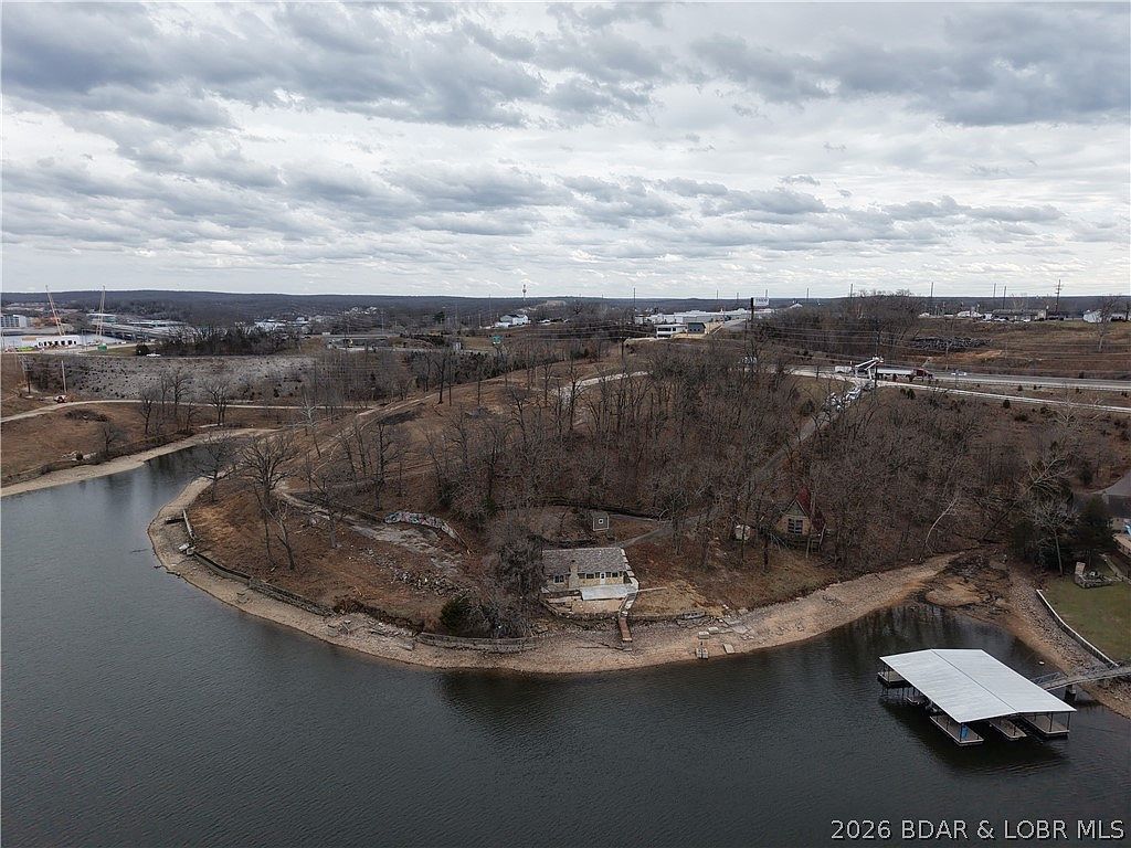 1101 Water Dr Osage Beach, MO 65065 - Thumbnail 5
