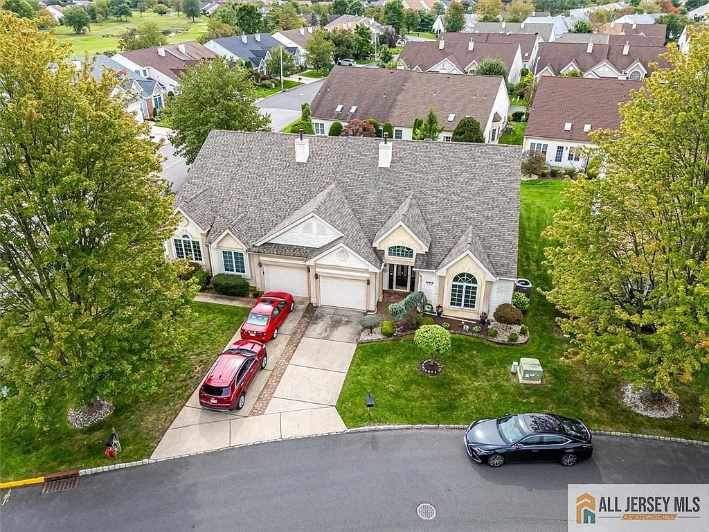 136 Birmingham Ln Monroe Township, NJ 08831 - Thumbnail 5