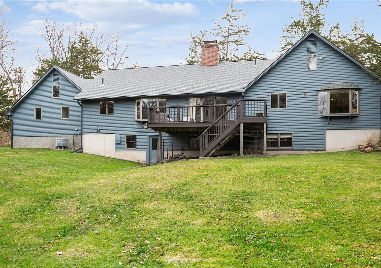 63 Duncaster Rd Bloomfield, CT 06002 - Thumbnail 5