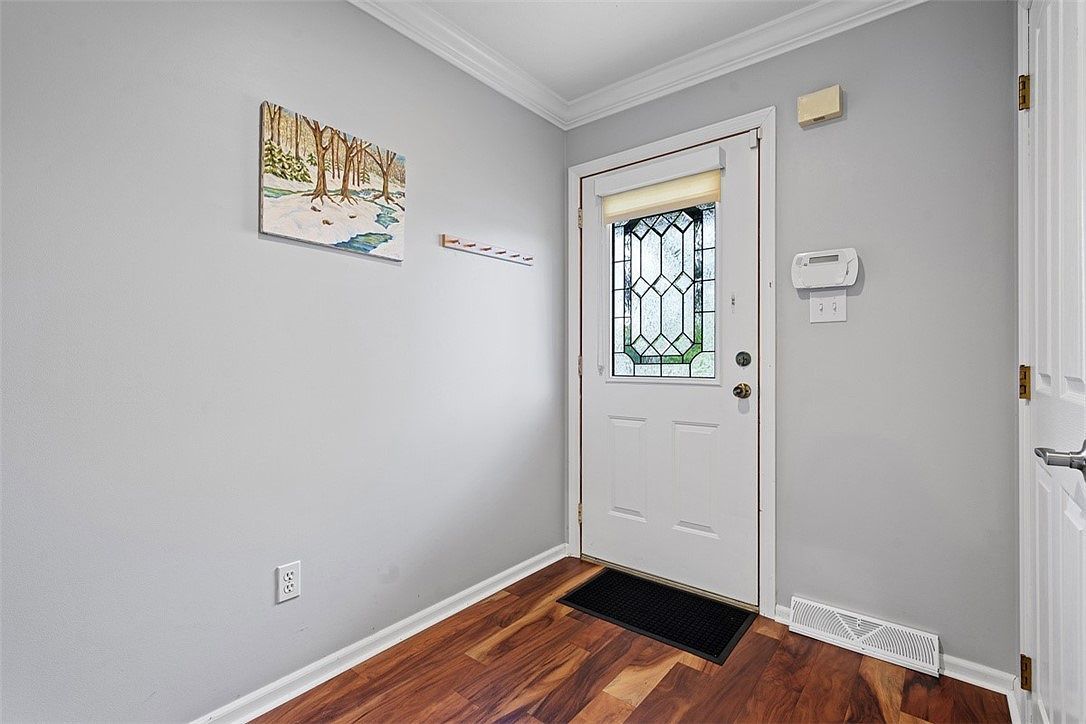 1606 Stone Mansion Dr Sewickley, PA 15143 - Thumbnail 5