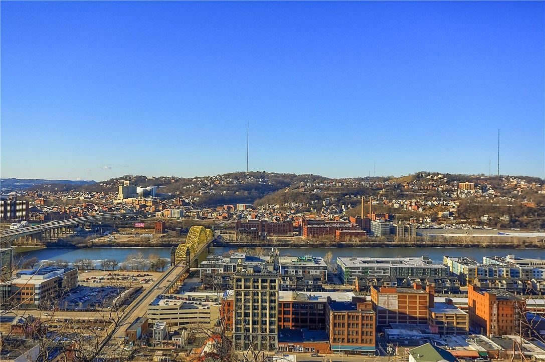 1848 Arcena St Pittsburgh, PA 15219 - Thumbnail 5