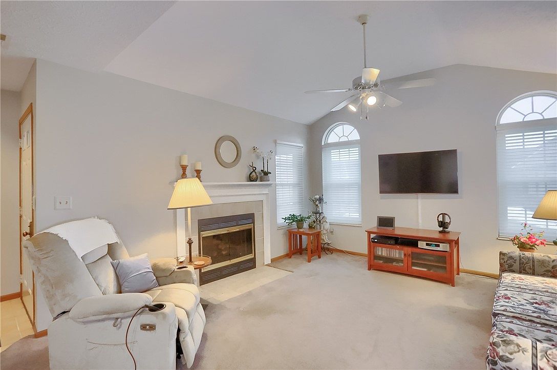 55 Ashford Dr Cranberry Township, PA 16066 - Thumbnail 5