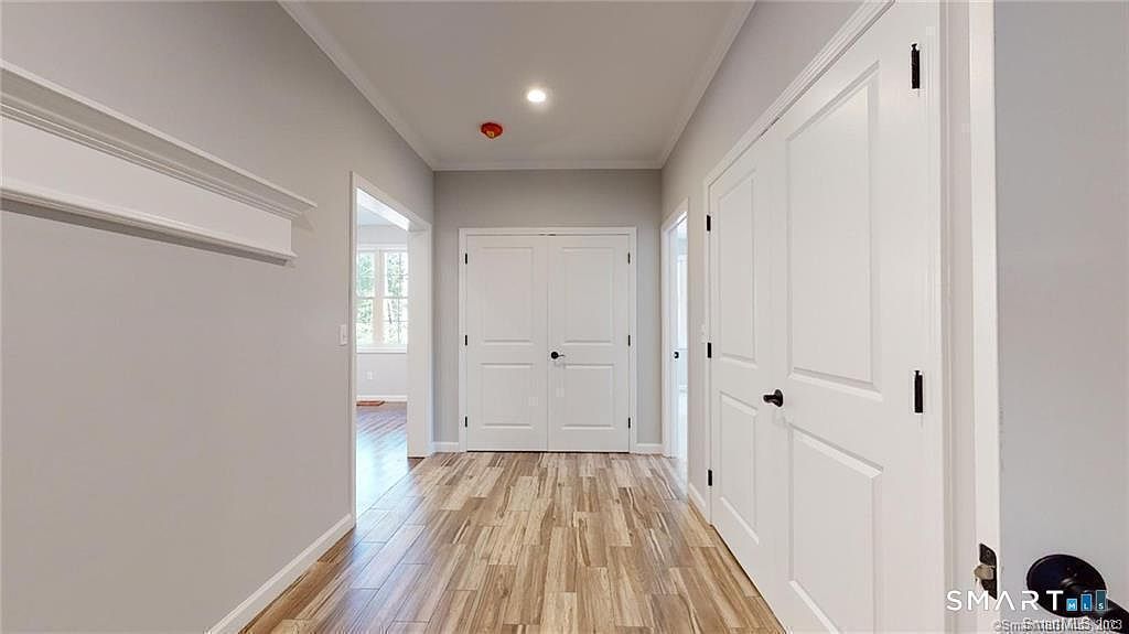 1.5 Bridge Ln Enfield, CT 06082 - Thumbnail 5