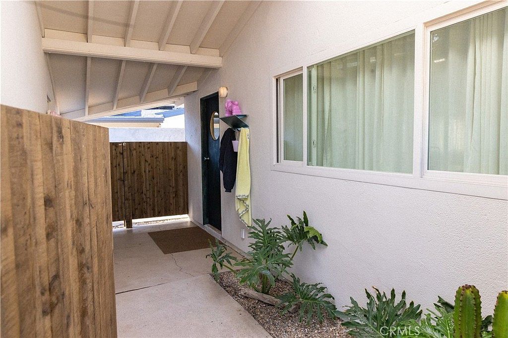 326 Princeton Dr Costa Mesa, CA 92626 - Thumbnail 5