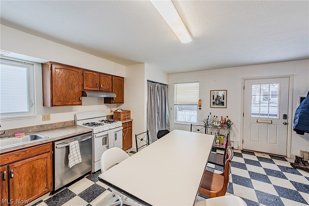 27 Union St Oberlin, OH 44074 - Thumbnail 5