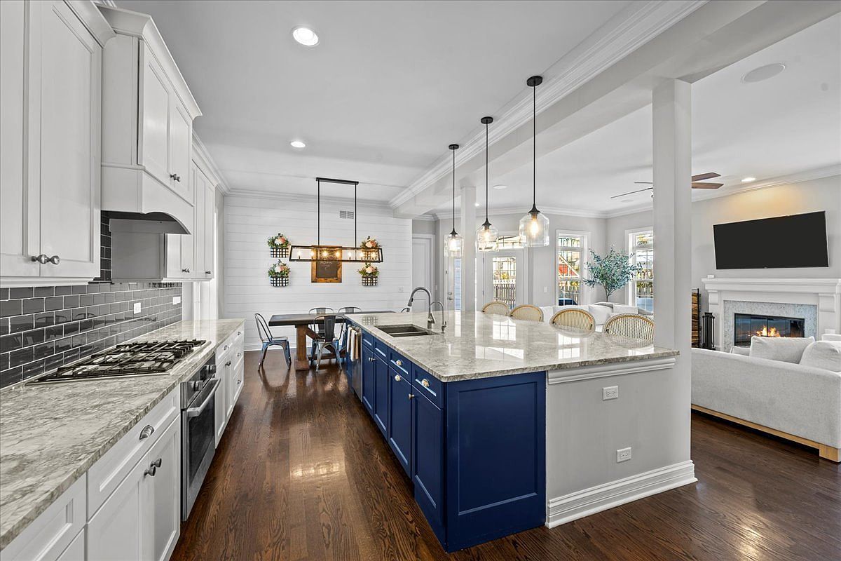 995 Harvard Ct Highland Park, IL 60035 - Thumbnail 5