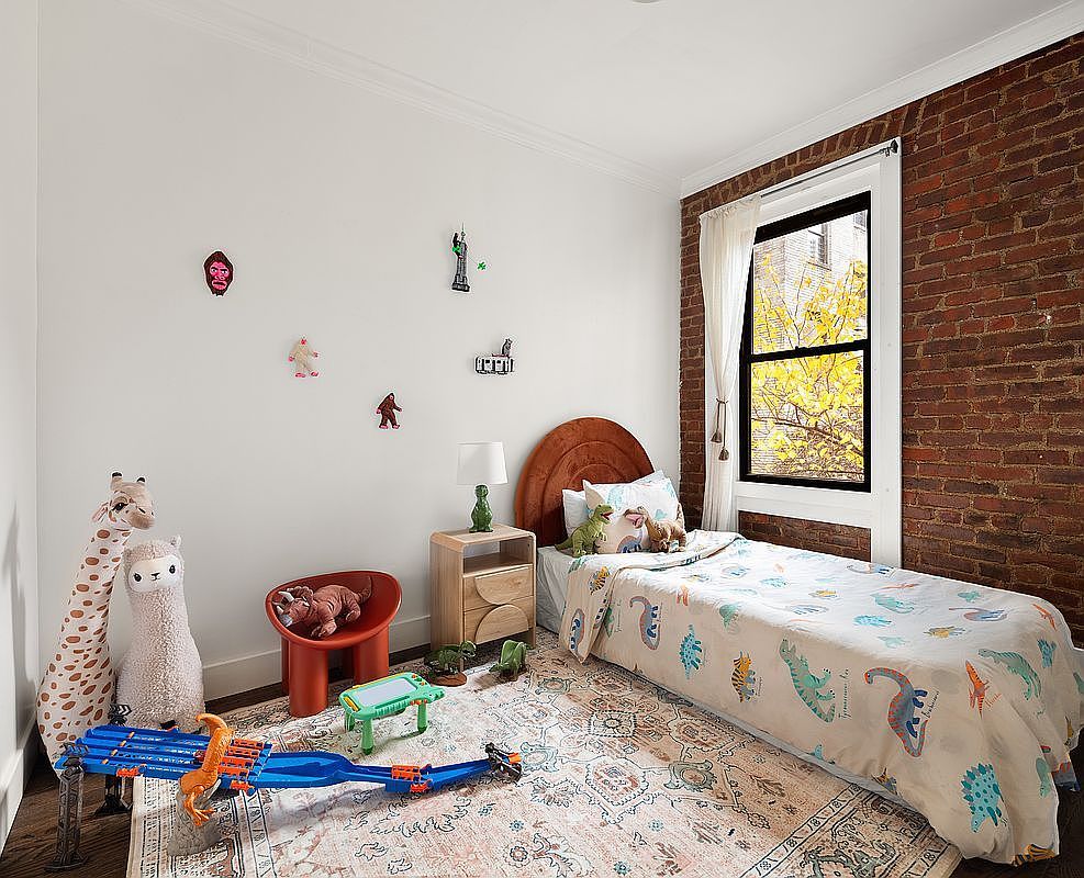 21-06 35th St #3E Astoria, NY 11105 - Thumbnail 5