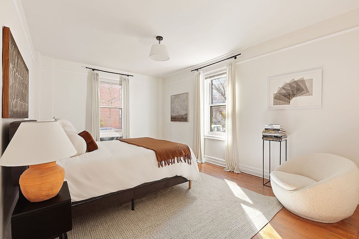 7217 34th Ave APT 1J Flushing, NY 11372 - Thumbnail 5