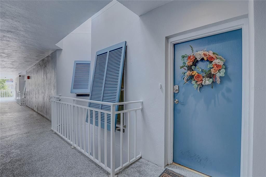 2314 S Clewis Ct UNIT 204 Tampa, FL 33629 - Thumbnail 5