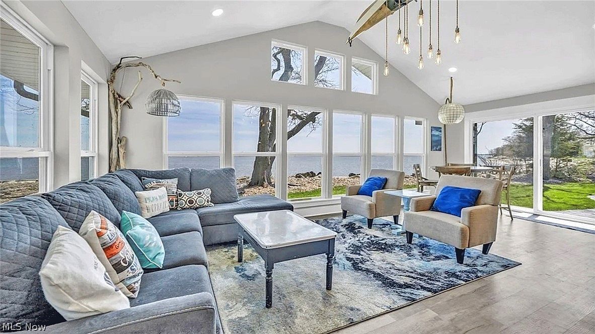 104 E Point Dr Kelleys Island, OH 43438 - Thumbnail 5