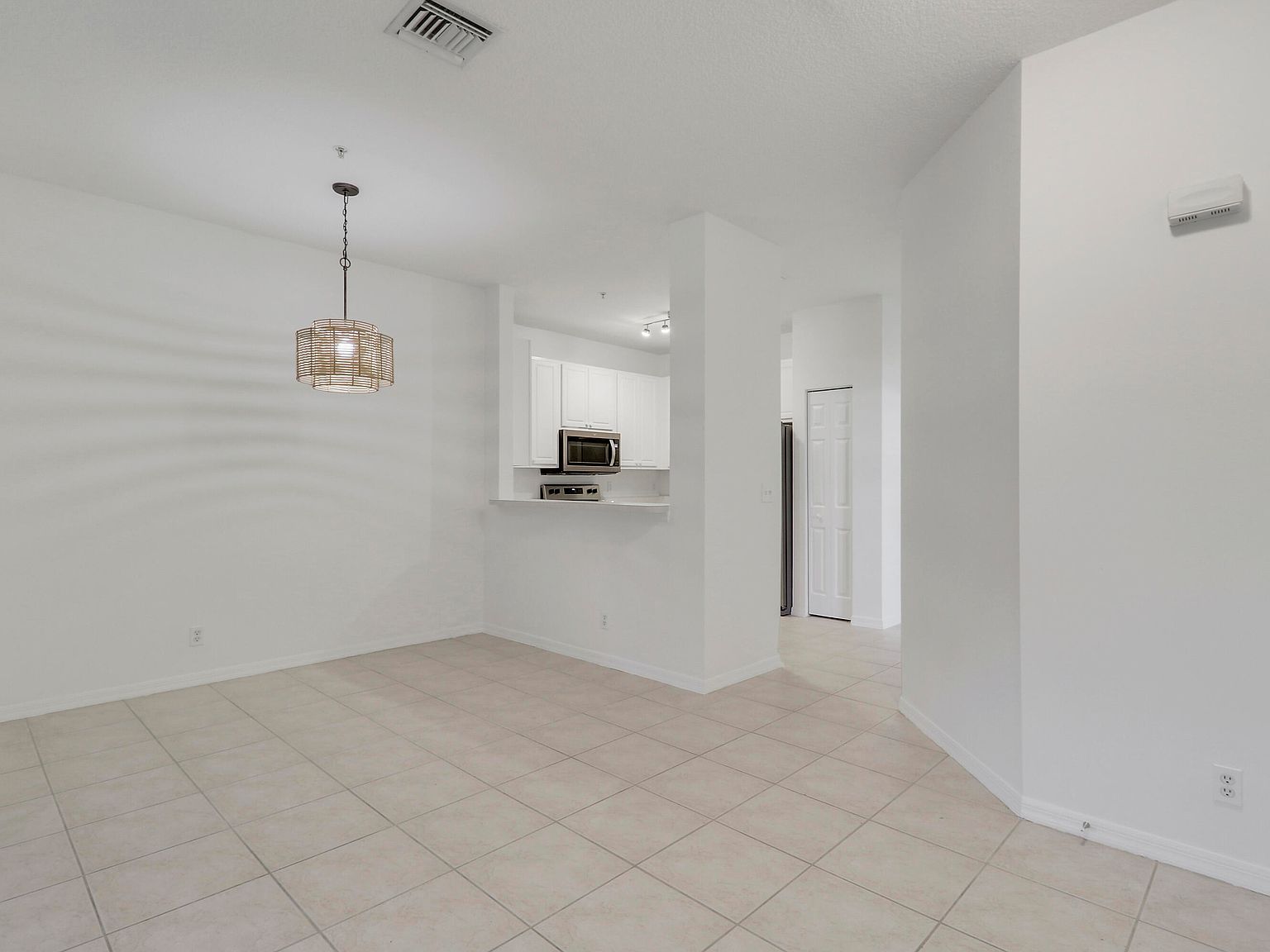 110 Lighthouse Cir APT A Tequesta, FL 33469 - Thumbnail 5
