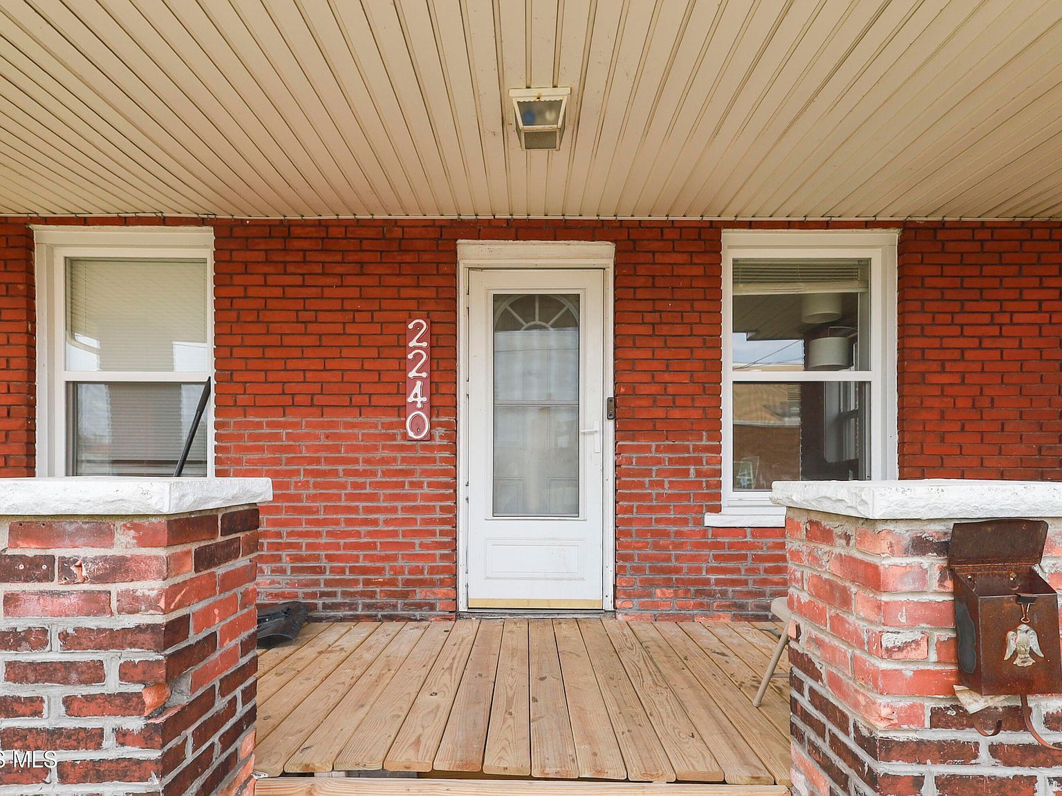 2240 Valentine St Toledo, OH 43605 - Thumbnail 5