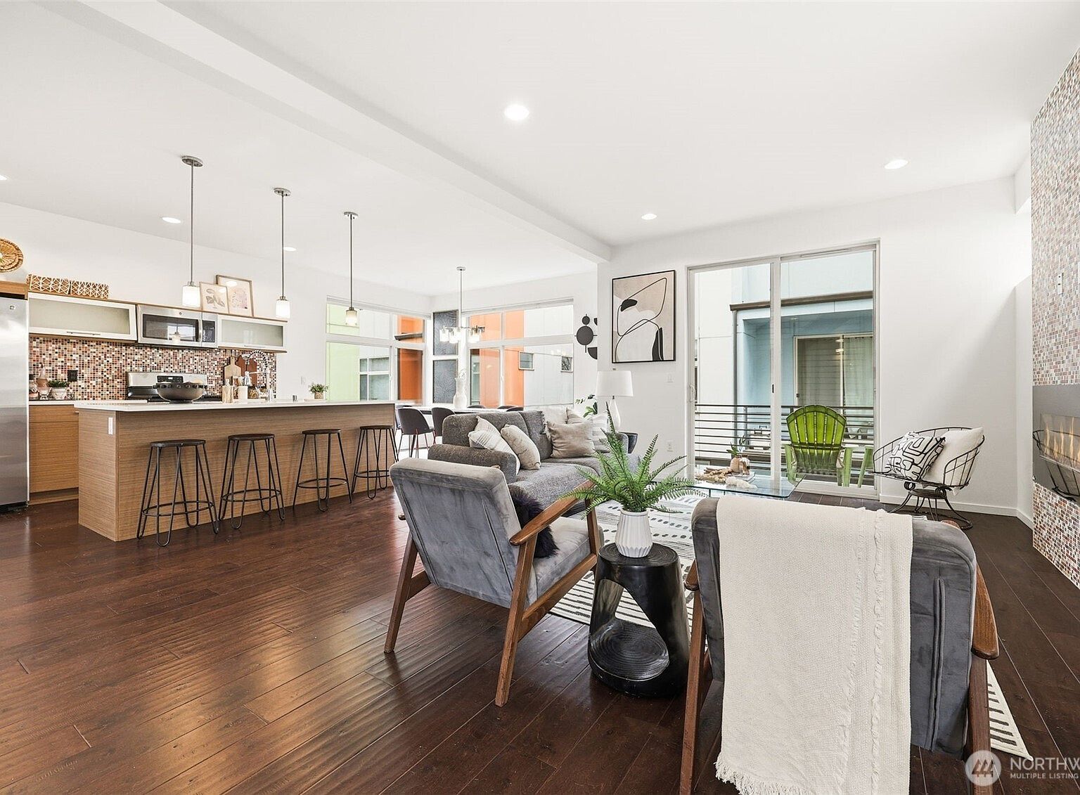 717 Martin Luther King Jr Way S Unit B Seattle, WA 98144 - Thumbnail 5