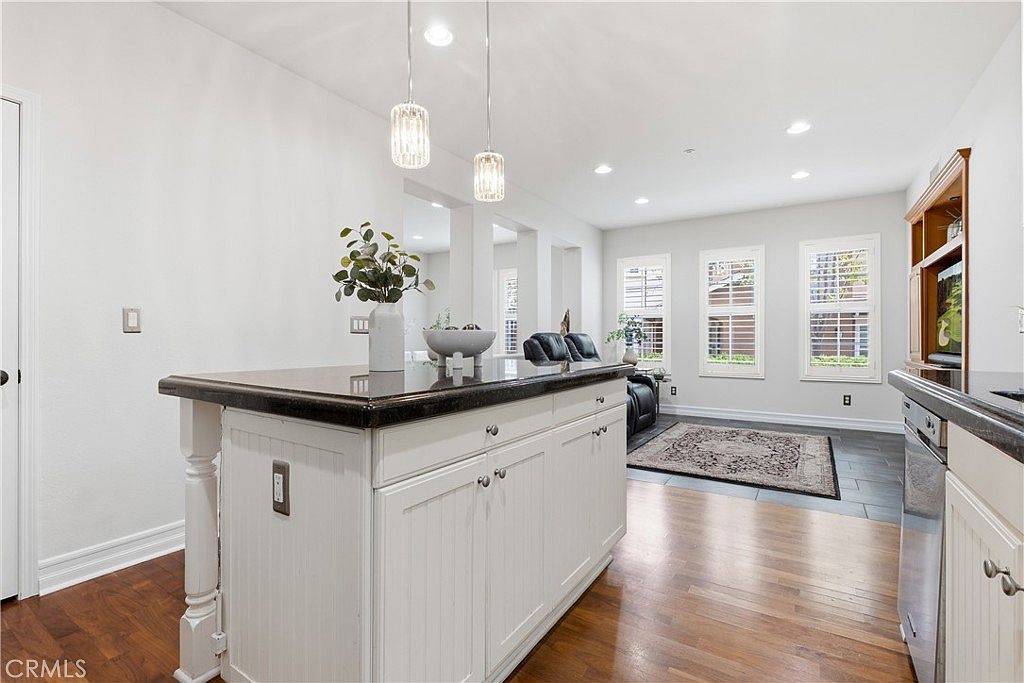 16 Orange Blossom Cir Mission Viejo, CA 92694 - Thumbnail 5