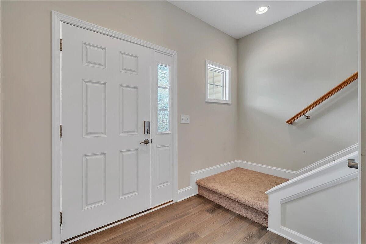 225 Louise Ln Elliston, VA 24087 - Thumbnail 5