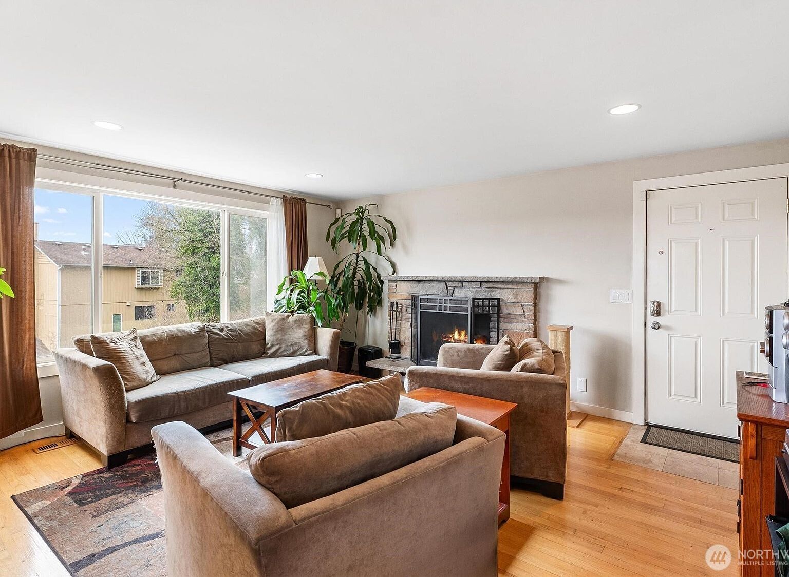 5162 S Wallace St Seattle, WA 98178 - Thumbnail 5