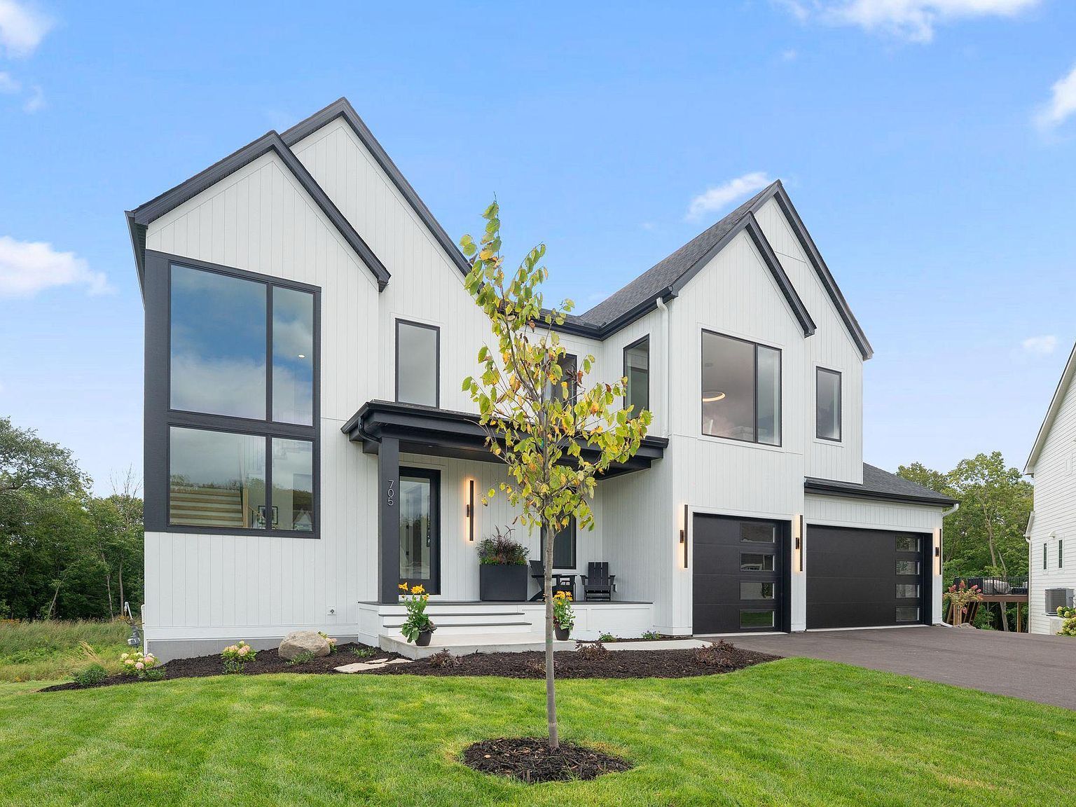 705 Ensconced Way Chaska, MN 55318 - Thumbnail 5