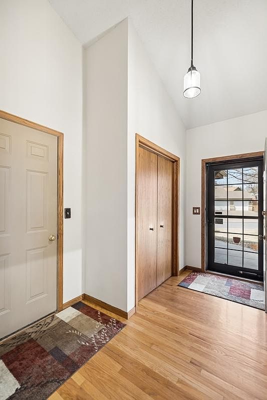 3495 Spruce Trl SW Prior Lake, MN 55372 - Thumbnail 5