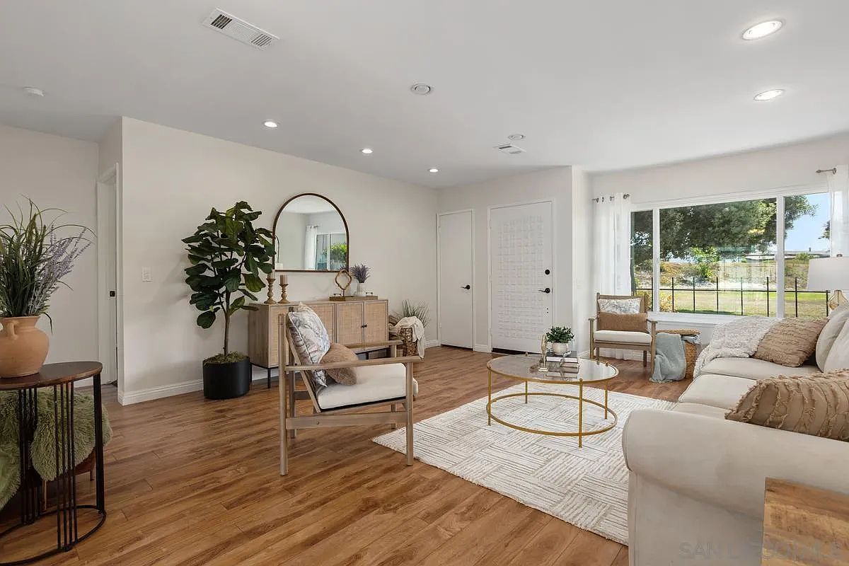 3902 Vista Campana N UNIT 58 Oceanside, CA 92057 - Thumbnail 5