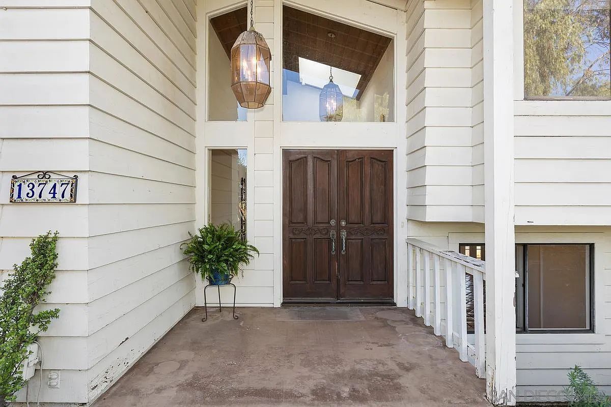 13747-49 Little Pond Rd Valley Center, CA 92082 - Thumbnail 5