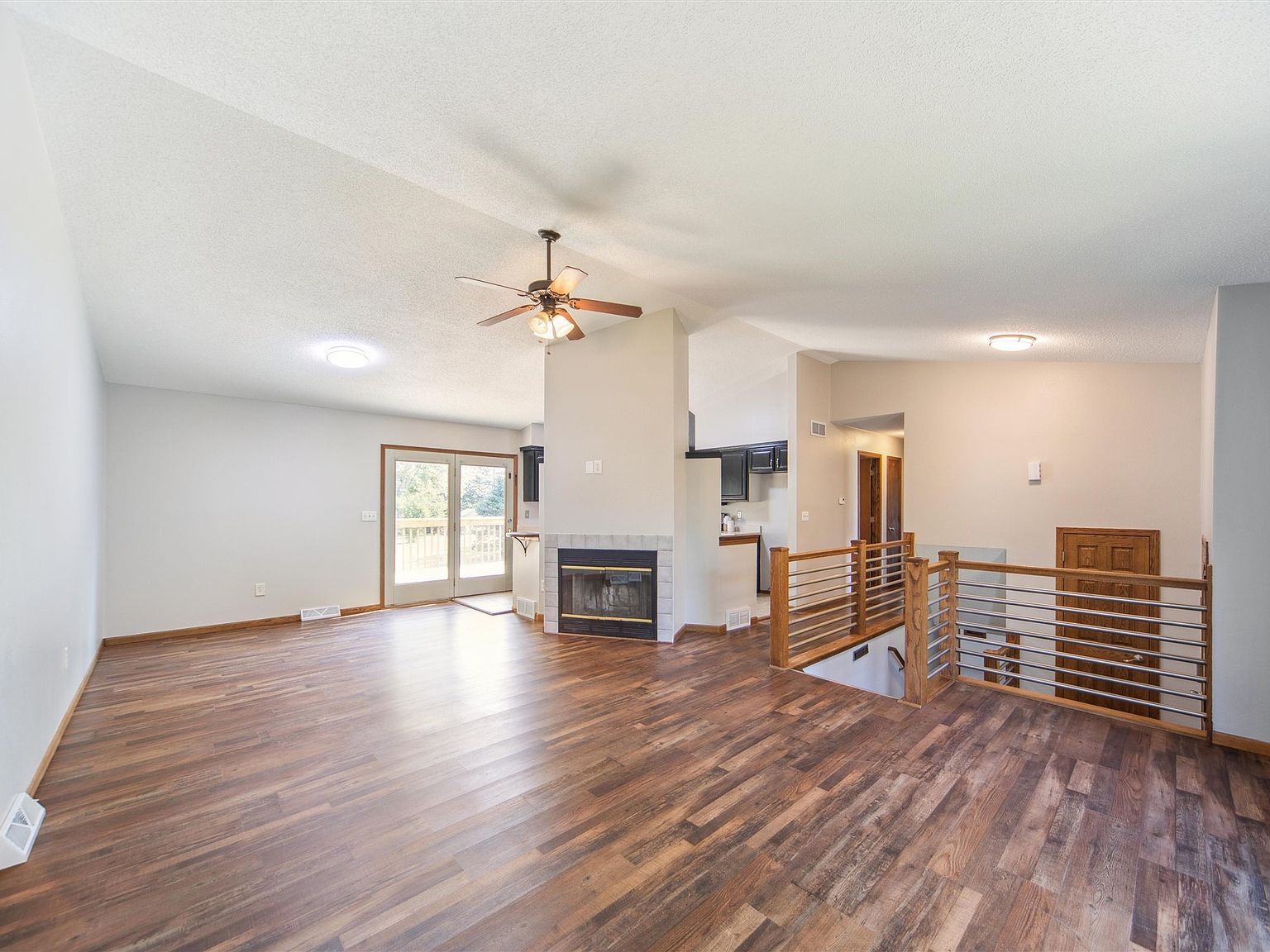 12083 NW 130th Ct Madrid, IA 50156 - Thumbnail 5