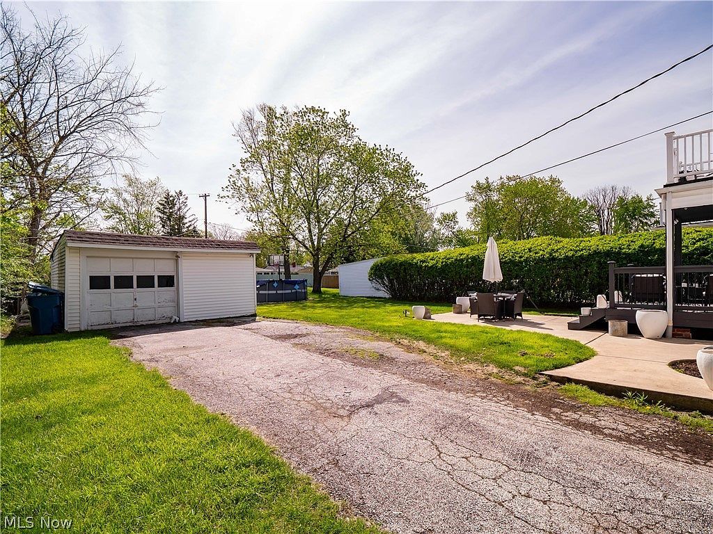 6711 Parma Park Blvd Parma Heights, OH 44130 - Thumbnail 5