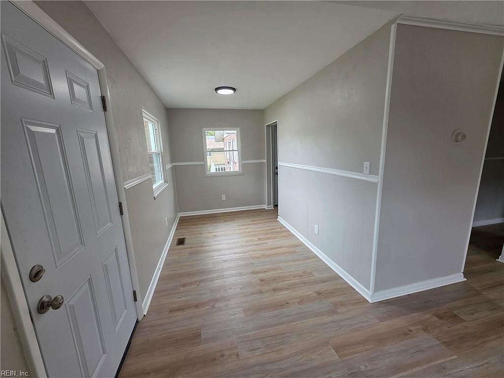 1030 Hampton Ave Newport News, VA 23607 - Thumbnail 5