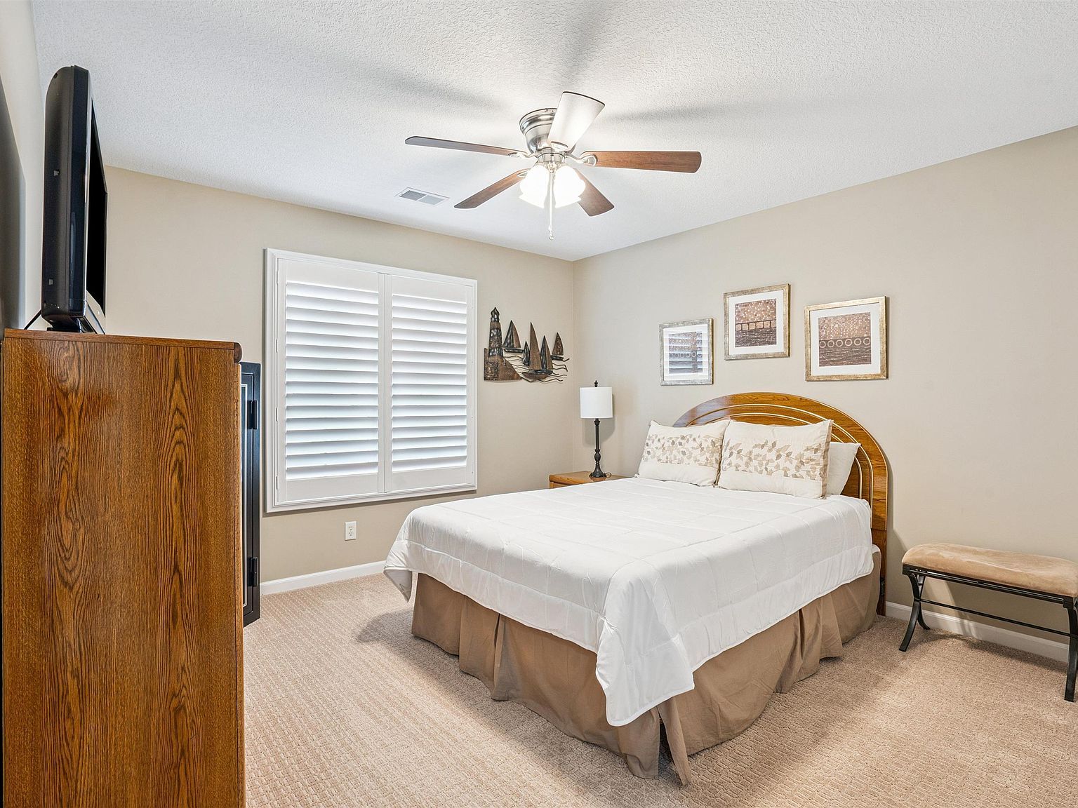 2037 Villa Pines Cir Carbon Cliff, IL 61239 - Thumbnail 5