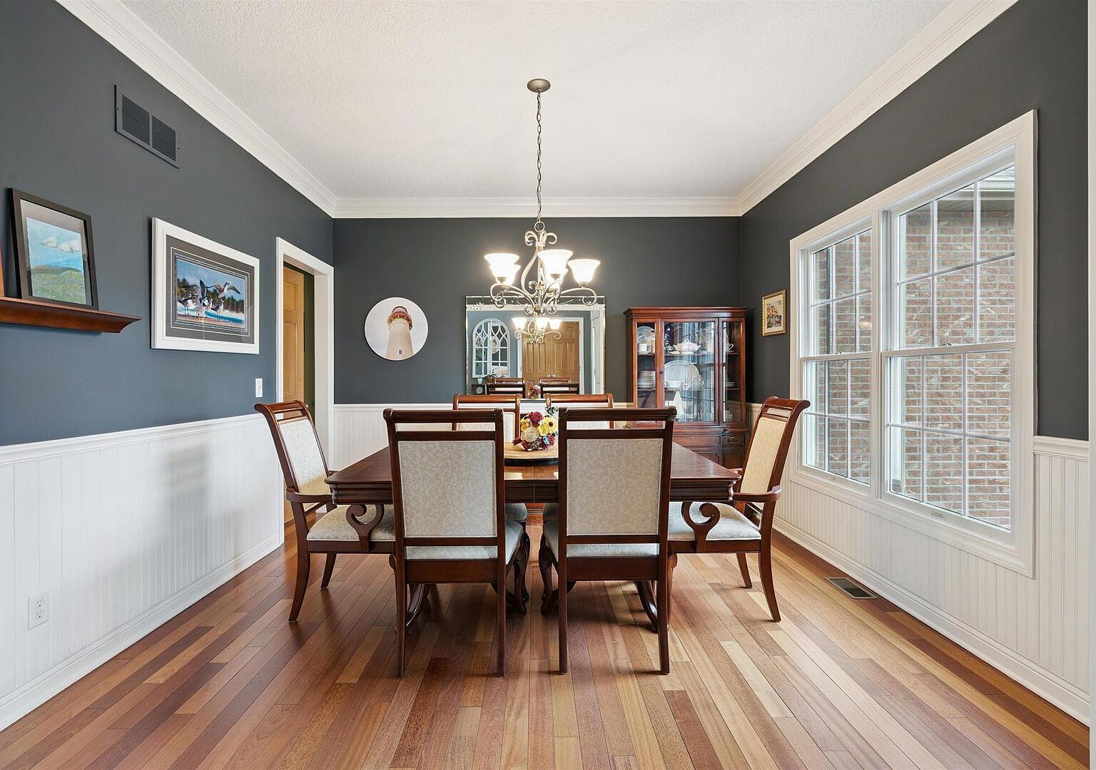 5521 N Ridge Cir Bettendorf, IA 52722 - Thumbnail 5