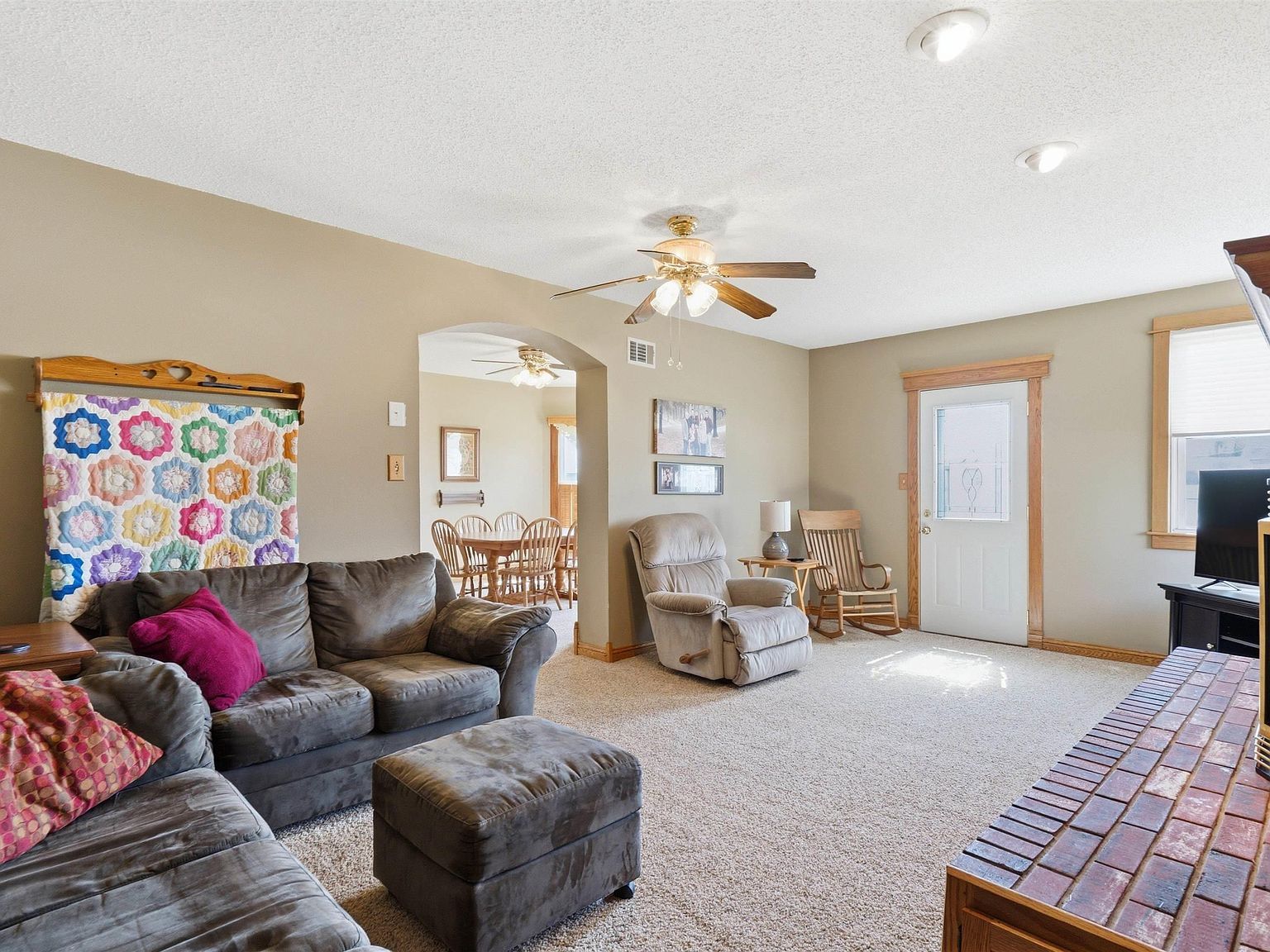 908 Switch St Elgin, IA 52141 - Thumbnail 5