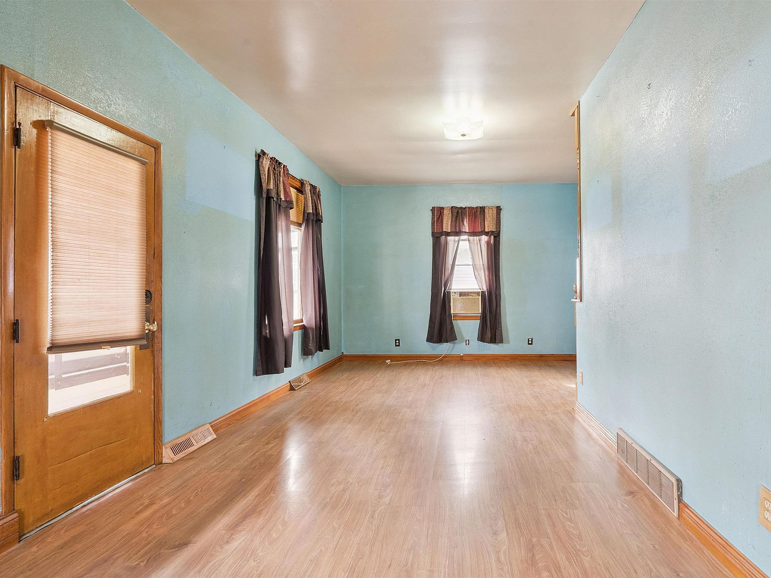 332 N 1st St Guttenberg, IA 52052 - Thumbnail 5