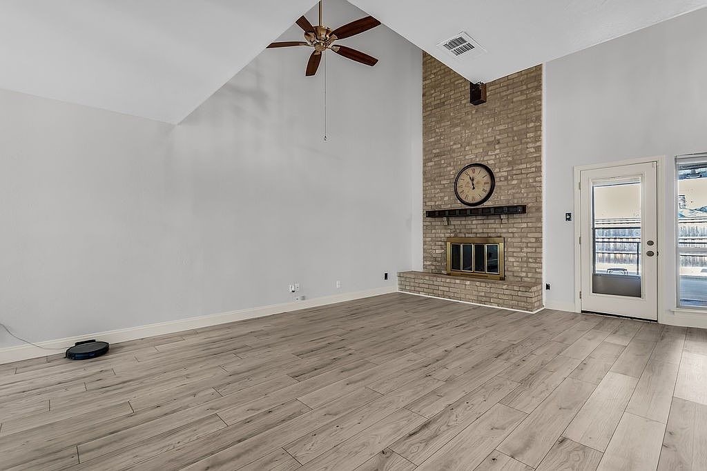 709 Royal Oaks Dr Garland, TX 75040 - Thumbnail 5