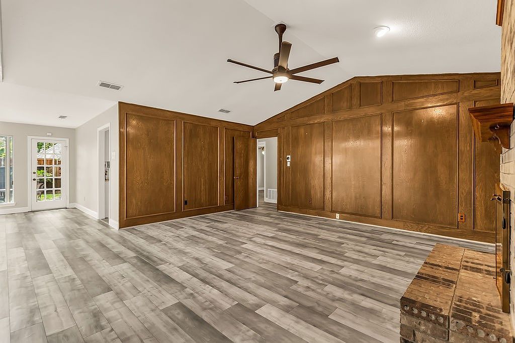 1005 Nottingham Dr Carrollton, TX 75007 - Thumbnail 5