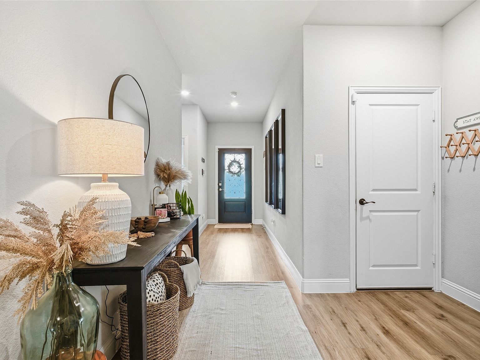 1501 Pleasant Knoll Trl Aubrey, TX 76227 - Thumbnail 5