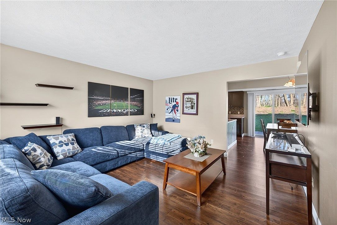 3400 Newport Cv #B-20 Willoughby, OH 44094 - Thumbnail 5