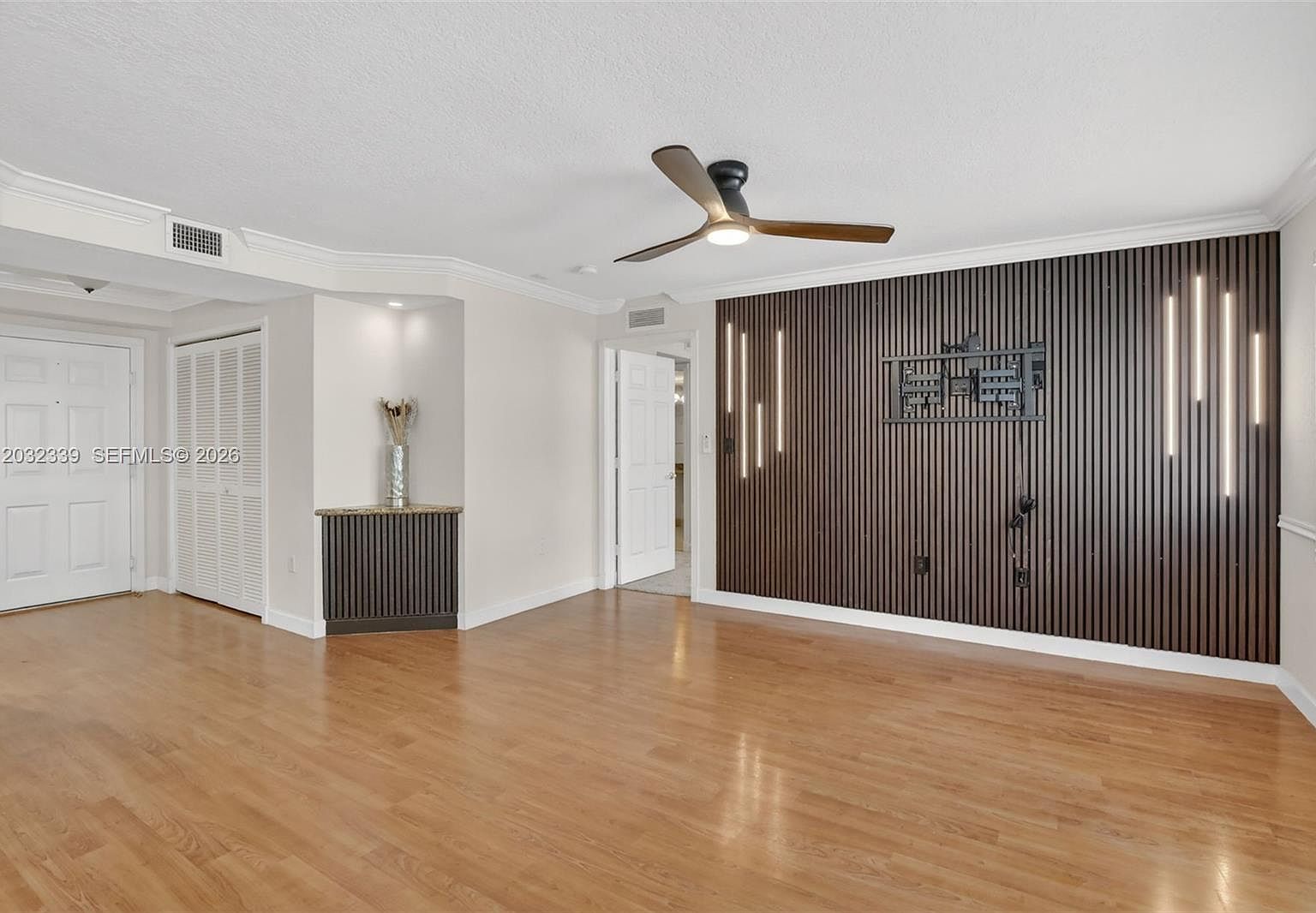 150 NE 15th Ave APT 140 Fort Lauderdale, FL 33301 - Thumbnail 5