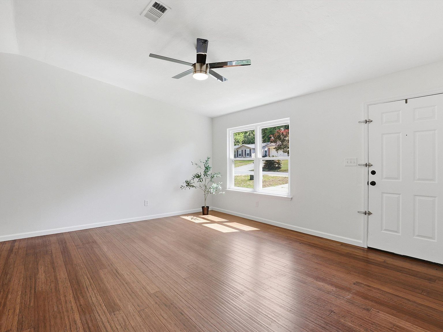 1450 Valley Green Dr Tallahassee, FL 32303 - Thumbnail 5