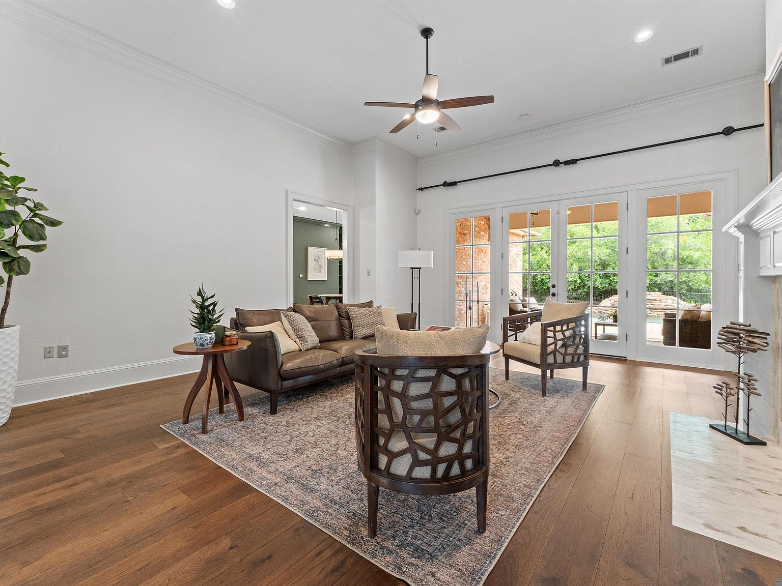 19437 Point O Woods Ct Baton Rouge, LA 70809 - Thumbnail 5