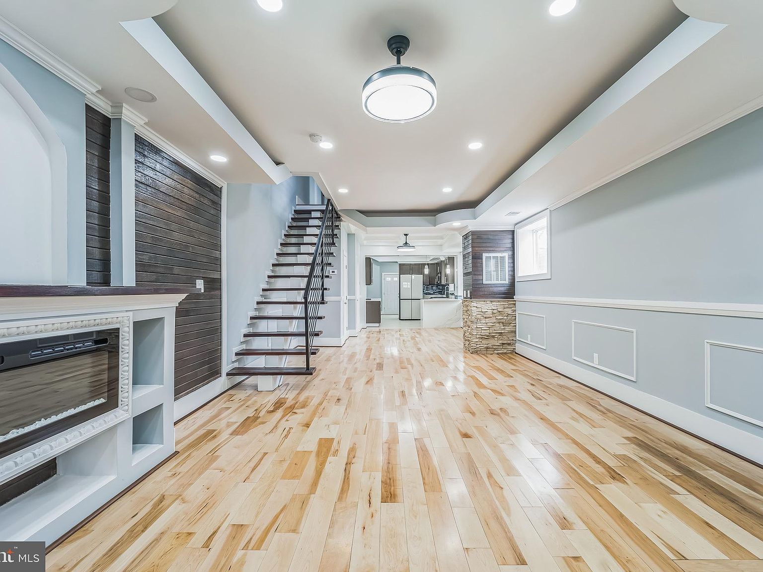 1036 Poplar Grove St Baltimore, MD 21216 - Thumbnail 5