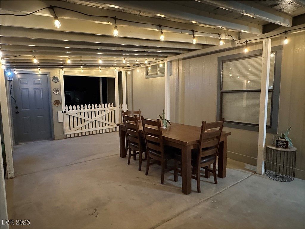 1111 S Comstock Cir E Pahrump, NV 89048 - Thumbnail 5