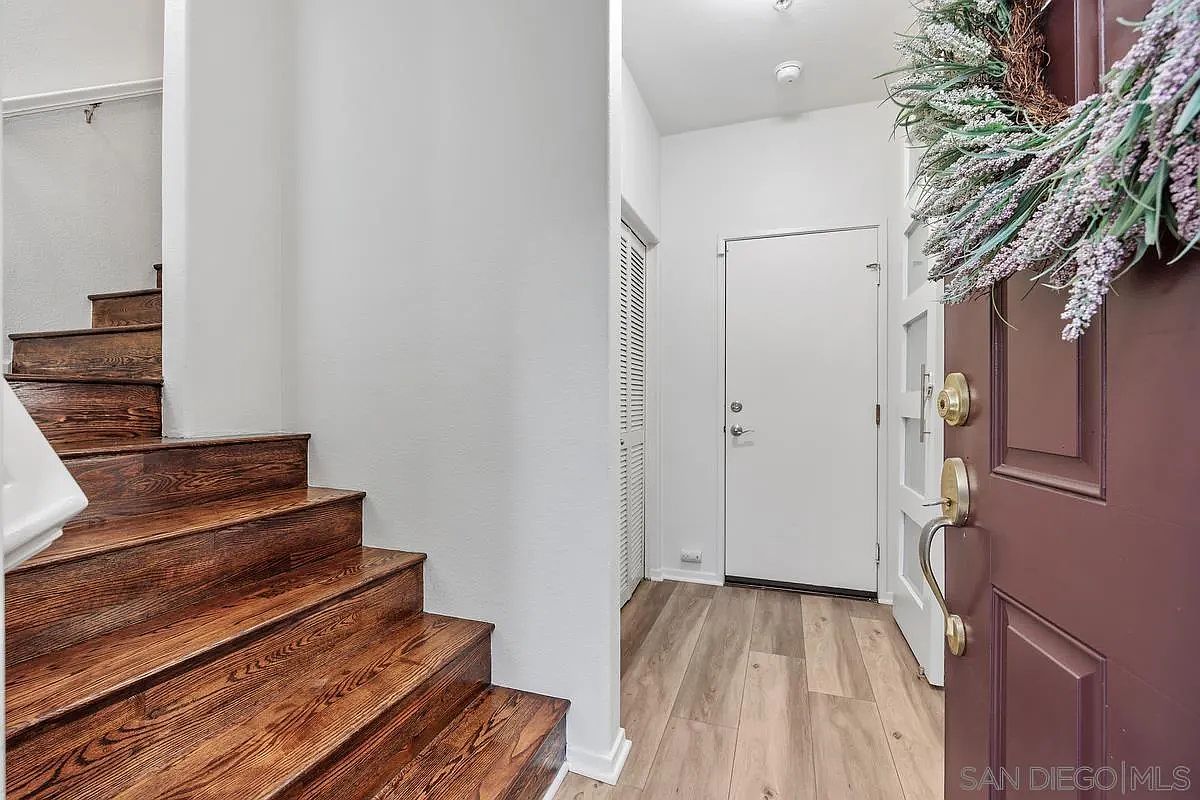 3133 Via Puerta Carlsbad, CA 92009 - Thumbnail 5