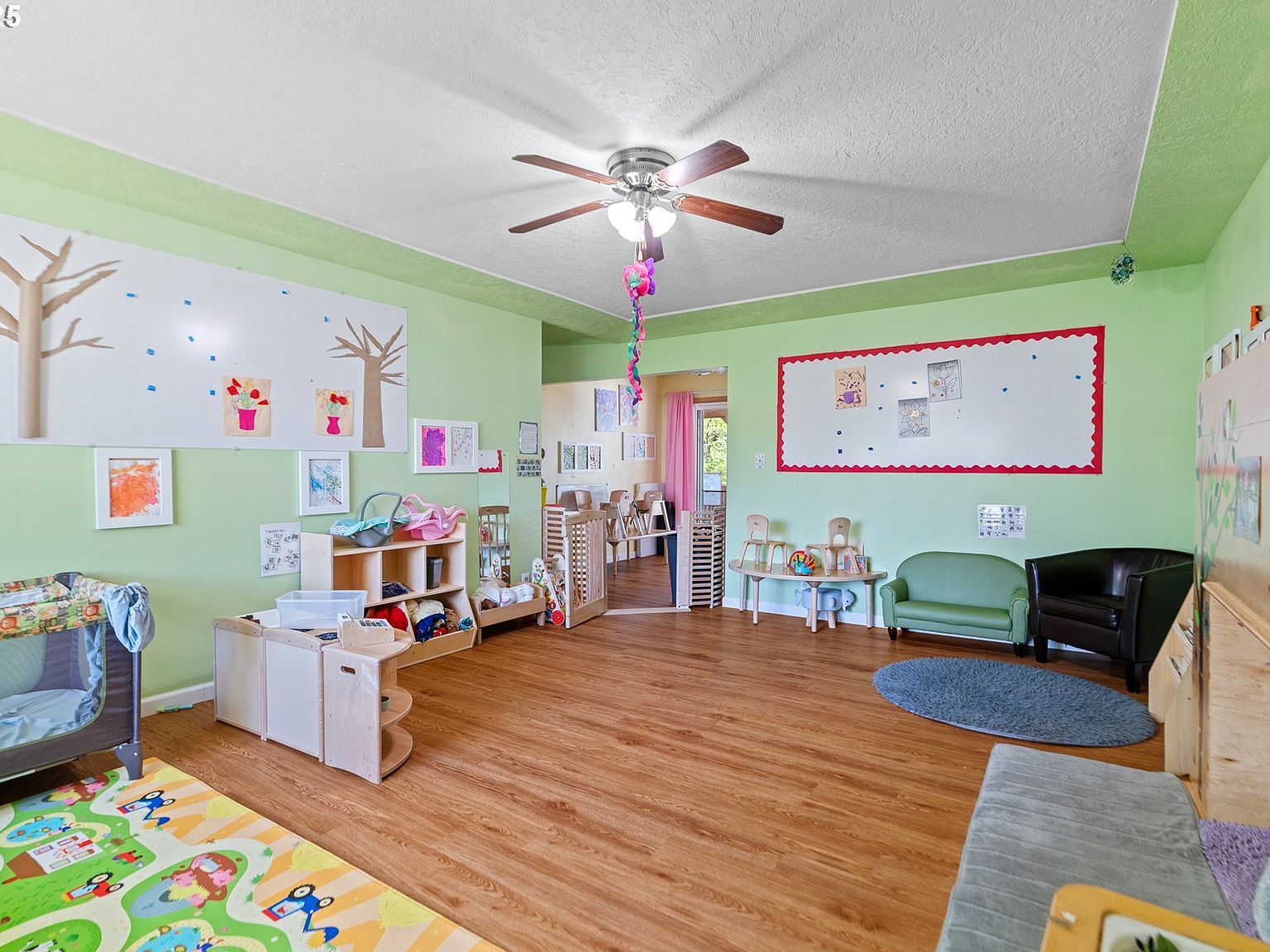 14124 SE Mill St Portland, OR 97233 - Thumbnail 5